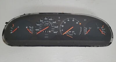 Porsche 944 1986 cuadro de instrumentos usado P#944.641.311.02 Foto 1 de 4
