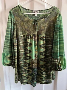 Dressbarn Bohemian Style Blouse in Spring Green with Lantern Style Sleeves 1X - Picture 1 of 12