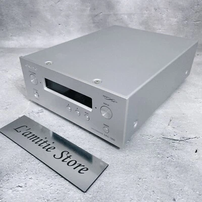 Onkyo DAC-1000 D A Wandler Kopfhörerverstärker Japan DAC1000 29cm 3,7kg gebra... - Bild 1 von 4