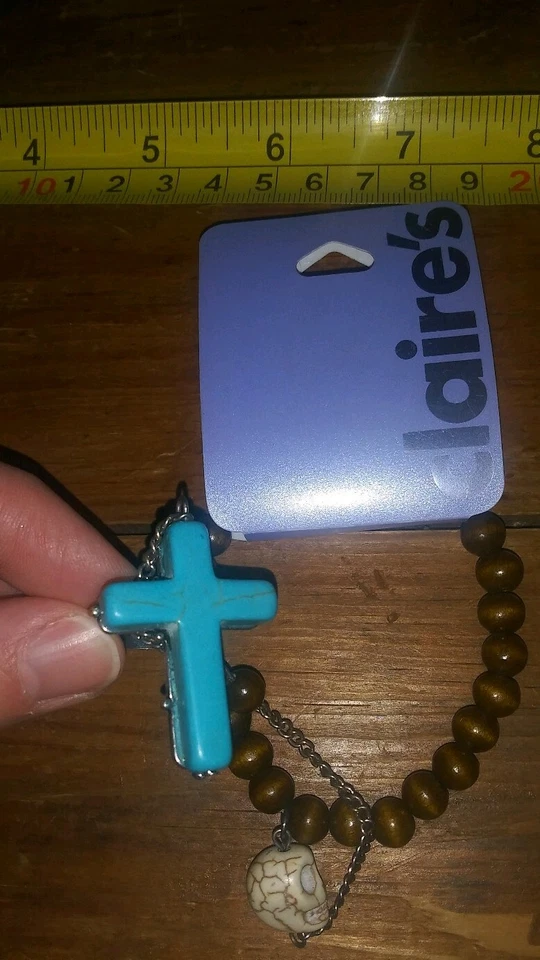 NUEVO CON ETIQUETAS Claires Pulsera de Cuentas y Anillo Cruzado Calavera Combo Joyería Pieza Azul Marrón  Foto 1 de 1