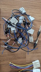 Nissan Antenna Adapter Like Aerpro APA69 - Picture 1 of 1