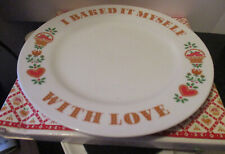 AVON PORCELAIN PLATE 1982 BAKED WITH LOVE made in Japan includes box