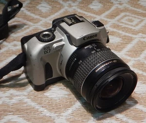 Cámara Canon IX7 de colección - Imagen 1 de 3