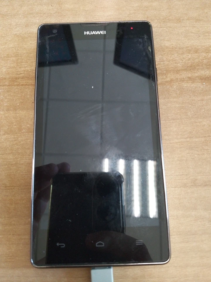 HUAWEI G700 Smartphone Android DUAL SIM Per Ricambi - Immagine 1 di 4