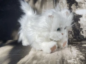 FURREAL FRIENDS WALKING KITTIES WHITE CAT KITTEN Electronic Pet Soft Toy HASBRO - Picture 1 of 4