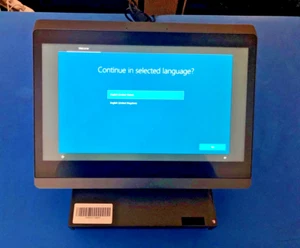 Lenovo ThinkSmart Hub 500 - i5-7500T 2.7GHz - 8GB RAM - 128GB SSD - WIN 10 - Picture 1 of 2