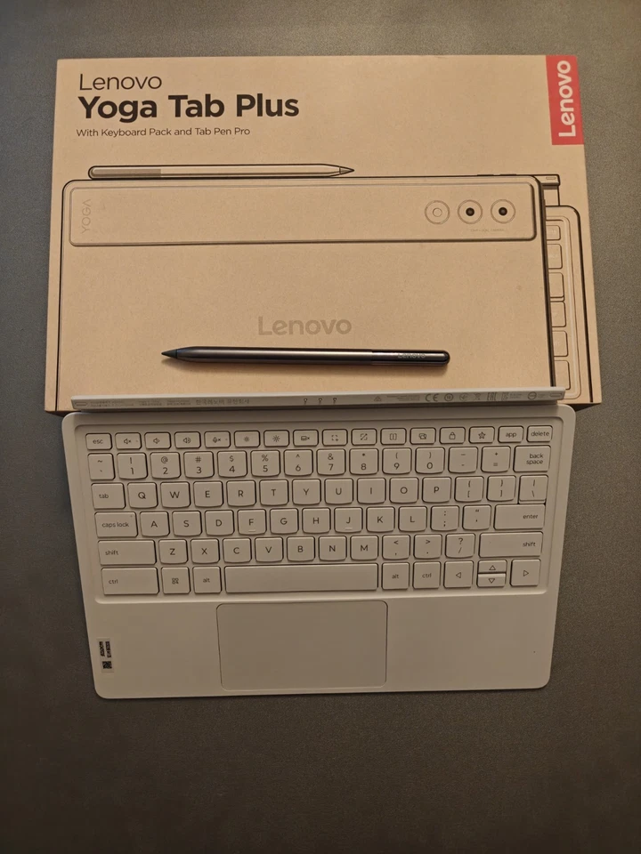 Teclado y bolígrafo Lenovo Tab Plus 12,7" Foto 1 de 1