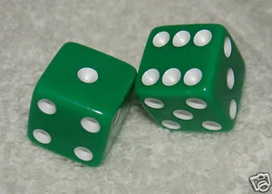 PAR DE DADOS VERDES OPACOS - Imagen 1 de 1
