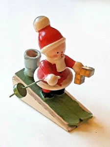 Erzgebirge Holz Weihnachtsmann Nikolaus Kerzenständer - Bild 1 von 5