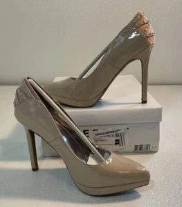 NEW REPORT Patent Nude Beige Slip On Point Toe High Stud Heels 7 1/2 Shoes 7.5 - Picture 1 of 10