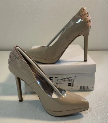 NEW REPORT Patent Nude Beige Slip On Point Toe High Stud Heels 7 1/2 Shoes 7.5 - Image 1 of 4