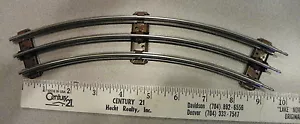 Lionel Train Track O-27, 2 - STANDARD CURVE, brown cross tie 3 tubular rails O27 - Picture 1 of 5