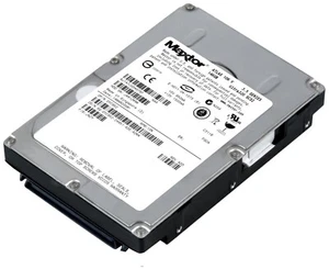 Hard Drive Dell 0YC952 YC952 8J147J0 146GB 100000U/Min 8MB SCSI U320 3.5'' Inch - Picture 1 of 3