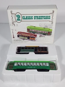 2 Classic Streetcars Set - Desire St. Trolley San Francisco Cable Car - Picture 1 of 13