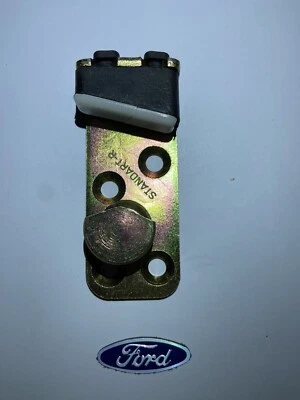 Ford Capri Escort Cortina  Door Lock Plate Catch Striker O/S Drivers Side RH - Image 1 of 4