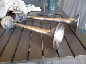 Vintage GROVER PRODUCTS Doppia tromba d'aria, doppia tromba d'aria, suona benissimo - Foto 1 di 18