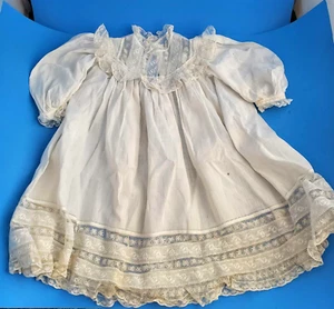 ANTIQUE WHITE BAPTISM CHRISTENING GOWN BABY OR DOLL DRESS COTTON LACE  - Picture 1 of 9