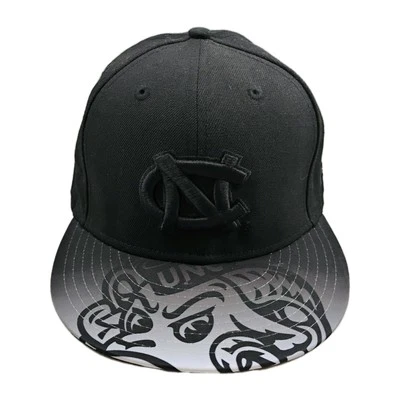 North Carolina Tar Heels New Era 59FIFTY Hombres 7 1/2 Sombrero Ajustado Negro UNC  Foto 1 de 4