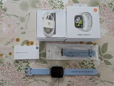 Xiaomi Redmi Watch 4 Smartwatch, Silbergrau, 1,97 Zoll AMOLED + Erersatzband - Bild 1 von 2