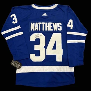 Auston Matthews Signed Toronto Maple Leafs Jersey Auto USA NHL - Picture 1 of 3
