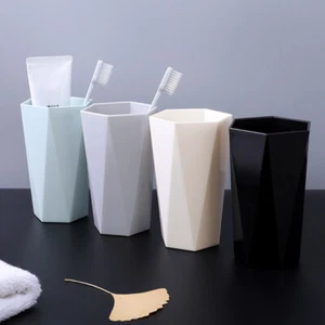 Tazza Spazzolino Plastica Casa Lavaggio Bere Casa Bagno Porta Denti - Foto 1 di 10