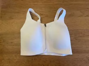 Victoria's Secret White VSX 40D Featherweight Max Wireless Front Close Sport Bra - Picture 1 of 1