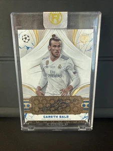 2024-25 Topps Reverence UEFA Club Gareth Bale Autographs Blue AUTO /75 Sealed - Bild 1 von 2