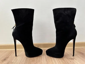 Casadei High Heel Plateau Wildleder Stiefeletten Booties Gr. 40 - Bild 1 von 13