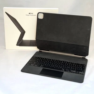 Apple iPad Magic Keyboard für iPad Pro 12.9“ (3. + 4. Gen.) MXQU2D/A - Afbeelding 1 van 1