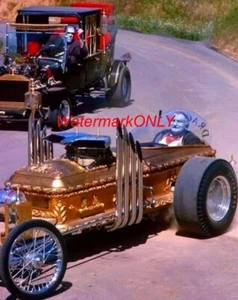 "Drag U La" & "Munsters Koach" 1960's "Munsters" TV Hot Rods PHOTO! #(93) - Picture 1 of 2