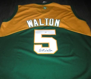 BILL WALTON BOSTON CELTICS! PSA/DNA/COA SIGNED OFFICIAL LICENSED MAJESTIC JERSEY - Picture 1 of 2