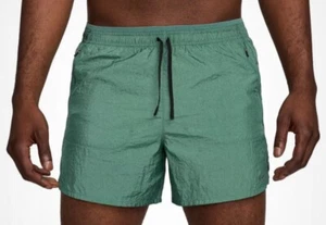 Nike pantaloncino uomo 5" stride running division slip foderato verde. FN3391-361 - Foto 1 di 3