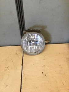 2002-2004 Subaru Outback Front Right Passenger Side Fog Light Lamp FR RH OEM - Picture 1 of 2