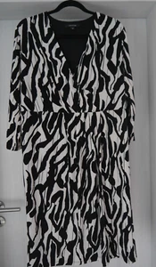 Comma Kleid in Wickel-Optik Gr. EU 44 Schwarz -creme, elastisch gefuttert - Bild 1 von 8