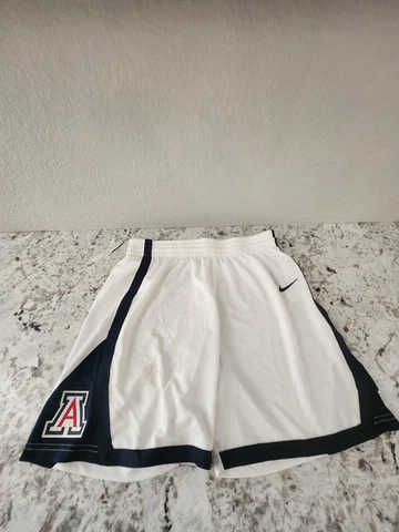 New Nike Arizona Wildcats Basketball Elite Short Women's Medium White AV2251 Cover