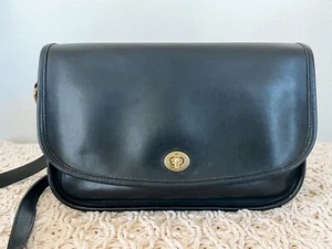 Vintage COACH 9790 City Bag Black Leather Turnlock Crossbody Purse Bag - Picture 1 of 9