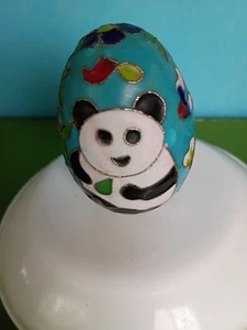 Vintage Cloisonne Ei mit Pandas - sehr bunt mit hübschem blauem Hintergrund - Bild 1 von 4