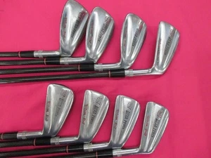Wilson Dyna-Power Iron Set 8pcs 3-PW Graphite Shaft Flex Stiff - Picture 1 of 6