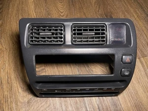 1993 1994 1995 1996 1997 Toyota Corolla Air Vents Radio Bezel oem 93-97 - Foto 1 di 5