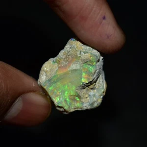Ópalo seco áspero 26,00 quilates natural etíope Welo ópalo crudo ópalo de fuego piedra preciosa - Imagen 1 de 4
