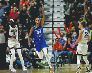 DEWANNA BONNER Signed 8 x 10 Photo WNBA Basketball CONNECTICUT SUN Free Shipping - Picture 1 of 1