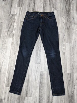 Pantalones de mezclilla ajustados elásticos ligeros lavado oscuro azul Forever 21 para mujer talla 24  Foto 1 de 4