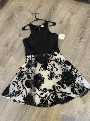 Vestido de buceo negro Zoe Ltd. para niña con falda flocada brillante nuevo con etiquetas $192 - talla 16 Foto 1 de 4