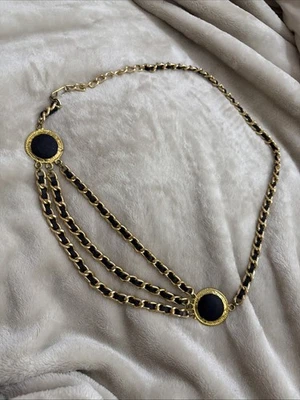 Cinturón cadena oro vintage alta costura - gamuza negra muy genial encontrar Foto 1 de 4