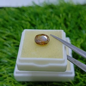 2.3 Carats Oval Shape Brilliant Cut Yellow Color Natural Sphene Gemstone - Bild 1 von 4
