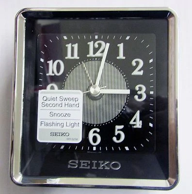 SEIKO -"NEW" CONTEMPORARY ALARM CLOCK WITH QUIET SWEEP "ROONEY" QHE142KLH   - Image 1 of 3