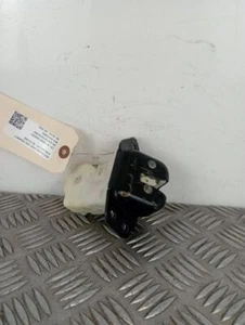 NISSAN JUKE F15 14-19 BOOTLID/BACK DOOR LOCK ASSEMBLY 90502EN00A - Picture 1 of 6