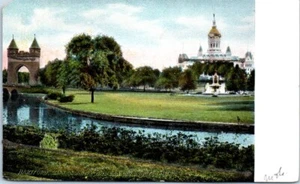 SOLDIERS ARCH Corning Fountain HARTFORD, Connecticut CT glitter UDB - Postcard - Imagen 1 de 2