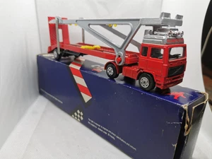 Corgi Juniors / Volvo Car Transporter / Boxed Nice condition - Picture 1 of 13