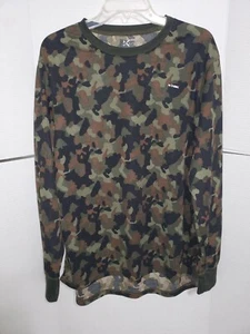 XTEK Woodland Green & Black Camo Base Layer Crew top Men's L - Picture 1 of 3